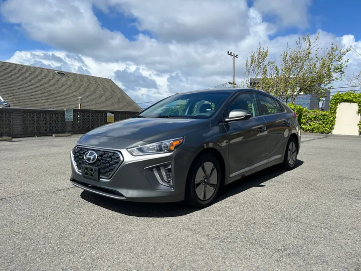 GRAY, 2020 HYUNDAI IONIQ HYBRID Image 3