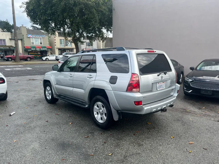 SILVER, 2005 TOYOTA 4RUNNER Image 8