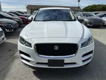 WHITE, 2020 JAGUAR F-PACE Thumnail Image 4