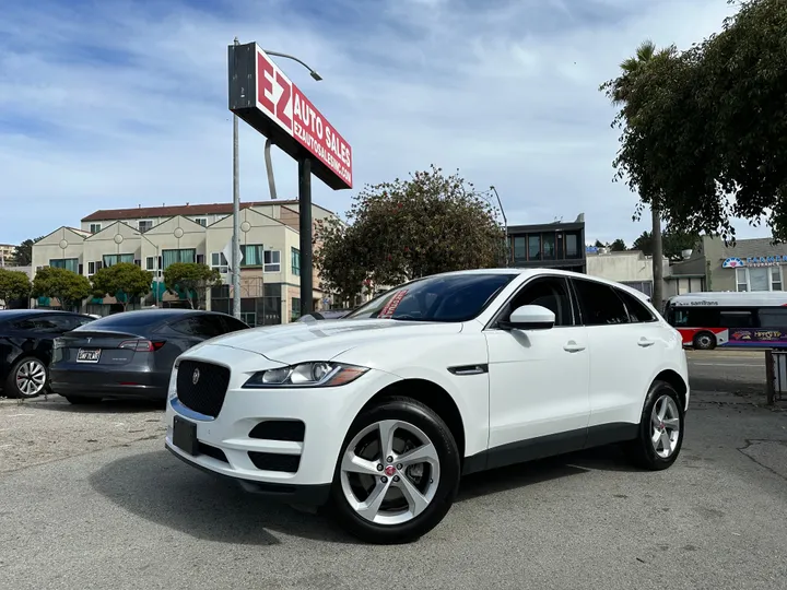 WHITE, 2020 JAGUAR F-PACE Image 1