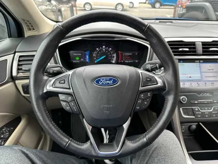 BLUE, 2019 FORD FUSION Image 19