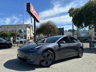 GRAY, 2022 TESLA MODEL 3 Image 