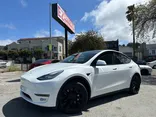 WHITE, 2021 TESLA MODEL Y Thumnail Image 1