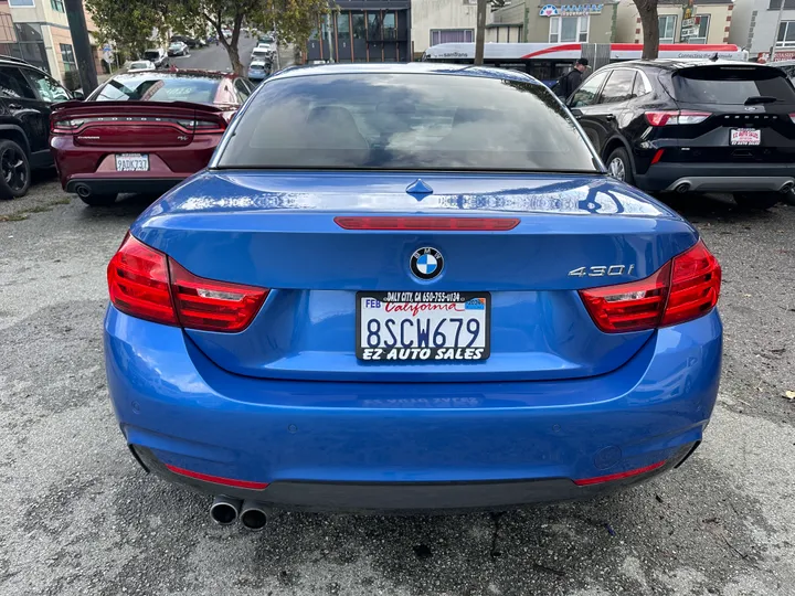 BLUE, 2017 BMW 4 SERIES Image 15