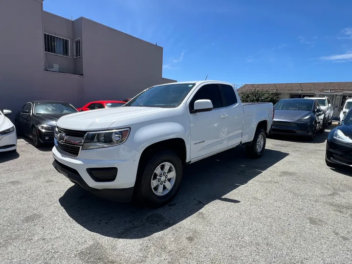 WHITE, 2019 CHEVROLET COLORADO EXTENDED CAB Image 5