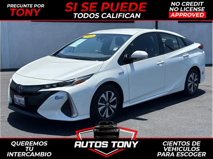 WHITE, 2019 TOYOTA PRIUS PRIME Image 1