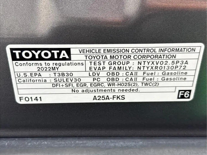 GRAY, 2022 TOYOTA CAMRY Image 18