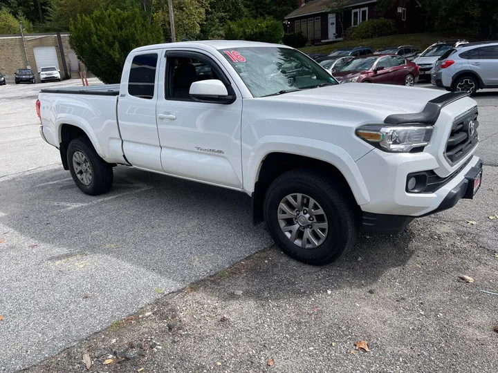 WHITE, 2016 TOYOTA TACOMA Image 7