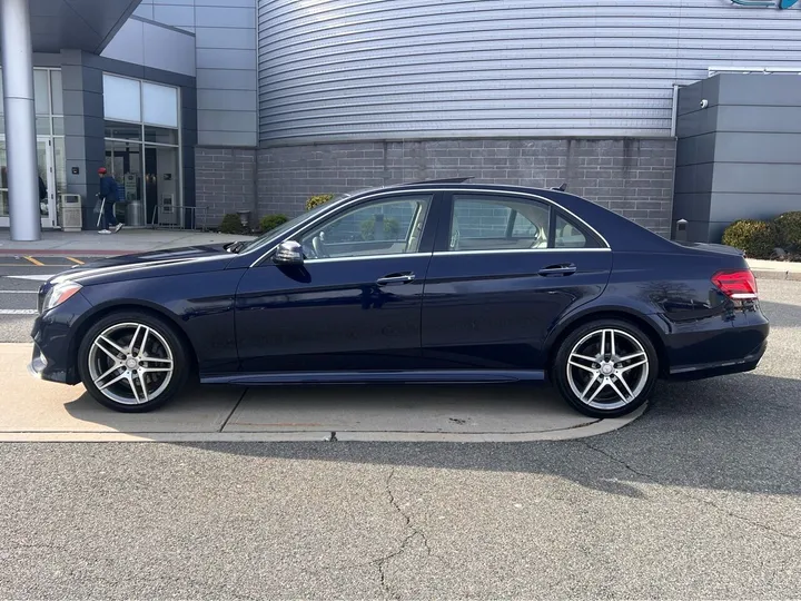 Blue, 2015 Mercedes-Benz E-Class Image 2