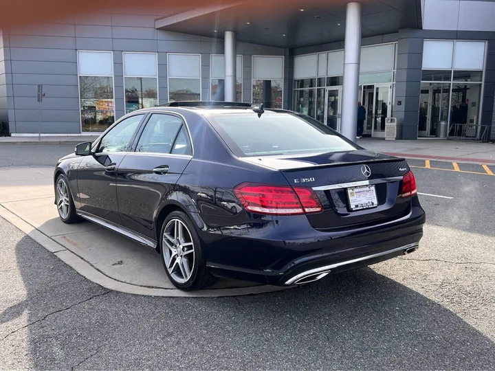 Blue, 2015 Mercedes-Benz E-Class Image 3