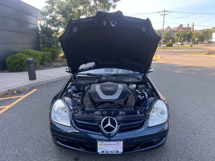 Blue, 2007 Mercedes-Benz SLK Image 36