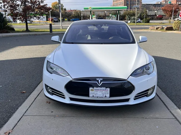 White, 2016 Tesla Model S Image 8