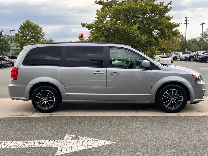 Silver, 2019 Dodge Grand Caravan Image 6