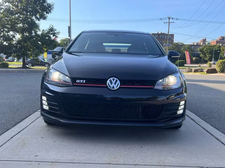 Black, 2016 Volkswagen Golf GTI Image 12