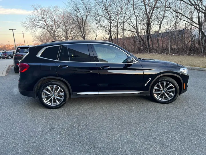 Black, 2019 BMW X3 Image 10