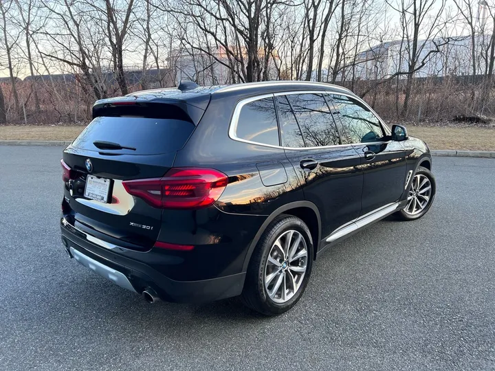 Black, 2019 BMW X3 Image 9