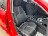 Red, 2017 Honda Civic Thumnail Image 18