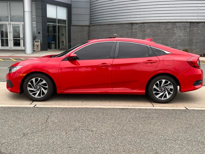 Red, 2017 Honda Civic Image 2