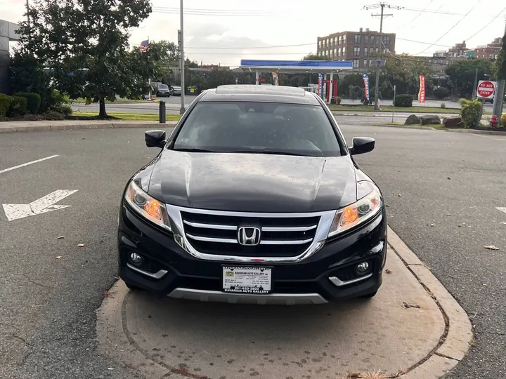 Black, 2014 Honda Crosstour Image 8