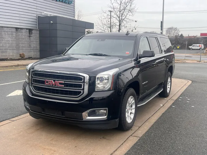 Black, 2017 GMC Yukon XL Image 2