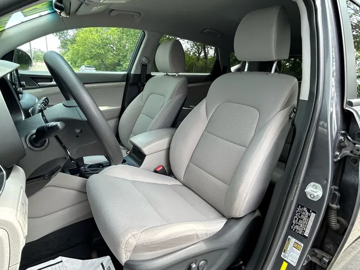 Gray, 2019 Hyundai Tucson Image 14