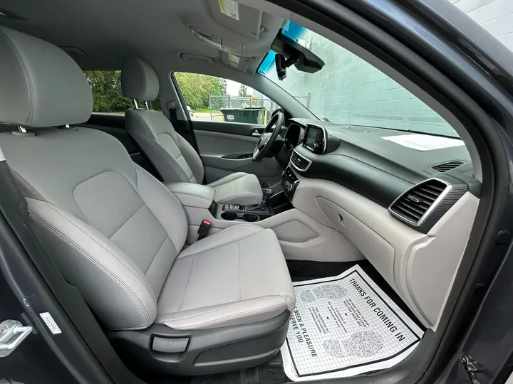 Gray, 2019 Hyundai Tucson Image 30