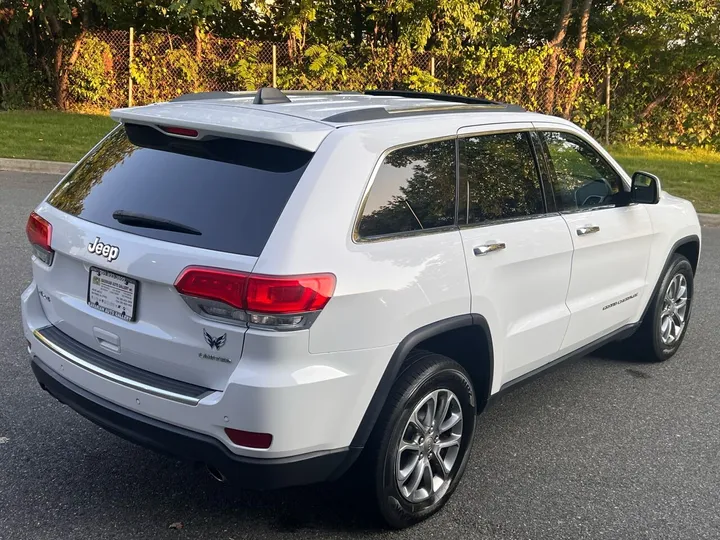 White, 2014 Jeep Grand Cherokee Image 12