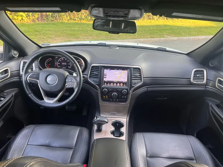 White, 2014 Jeep Grand Cherokee Image 39