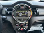 Blue, 2017 MINI Hardtop 4 Door Thumnail Image 18
