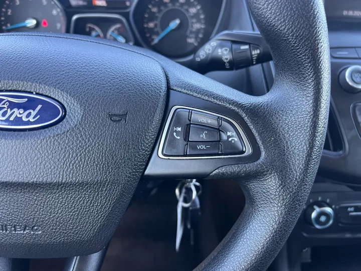 Gray, 2018 Ford Focus Image 24