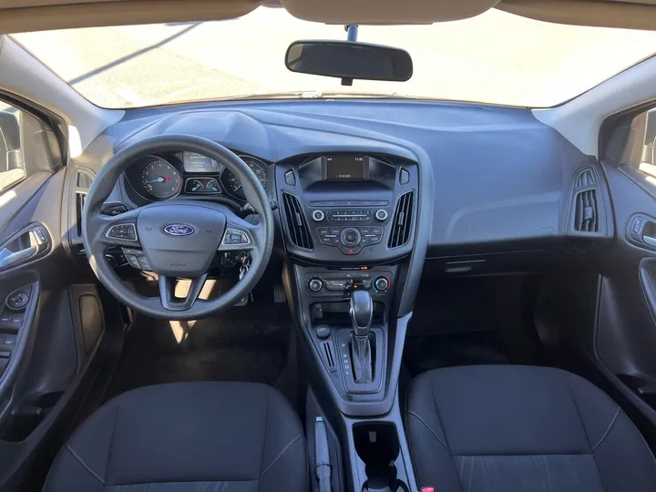 Gray, 2018 Ford Focus Image 19