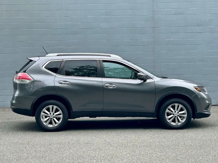 Gray, 2016 Nissan Rogue Image 7