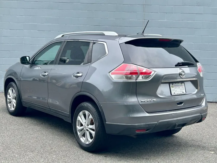 Gray, 2016 Nissan Rogue Image 6