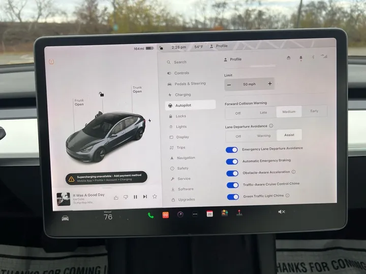 Gray, 2021 Tesla Model 3 Image 37