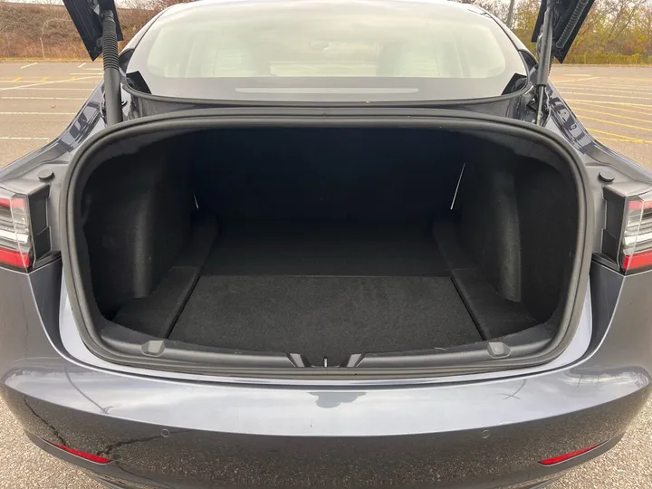 Gray, 2021 Tesla Model 3 Image 18