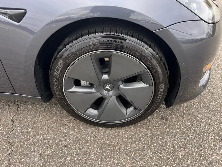 Gray, 2021 Tesla Model 3 Image 56