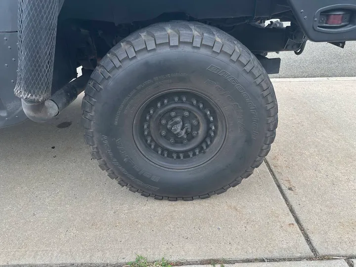 Black, 1992 HUMMER H1humvee Image 36