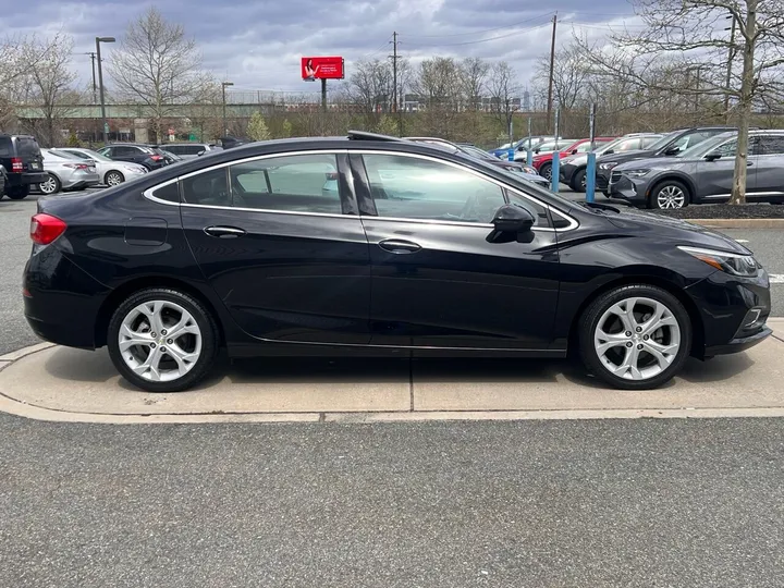 Black, 2016 Chevrolet Cruze Image 6