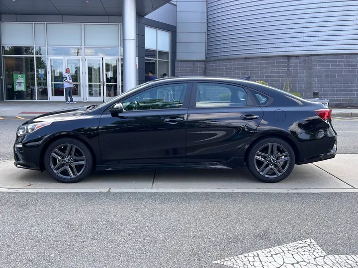 Black, 2021 Kia Forte Image 2