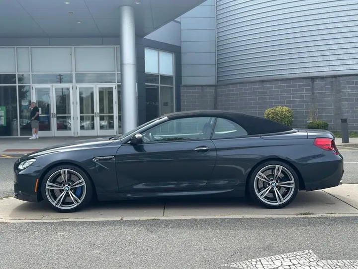 Charcoal, 2014 BMW M6 Image 2