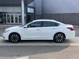 White, 2018 Nissan Altima Thumnail Image 2