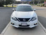 White, 2018 Nissan Altima Thumnail Image 8