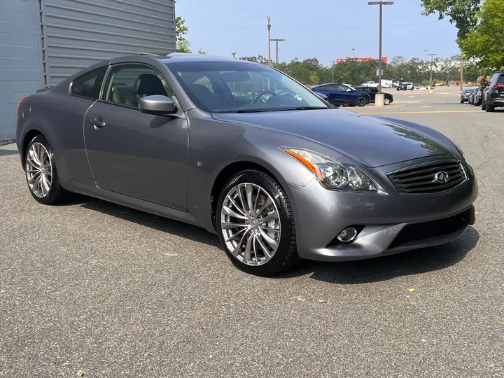 Gray, 2014 Infiniti Q60 Coupe Image 9