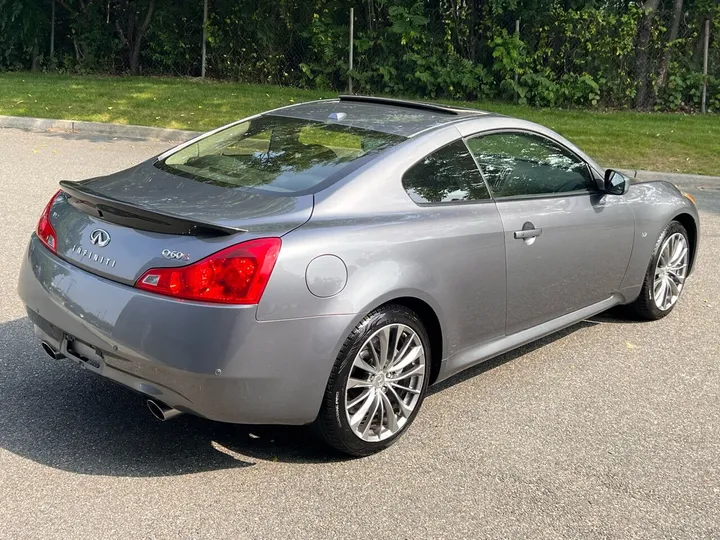 Gray, 2014 Infiniti Q60 Coupe Image 15