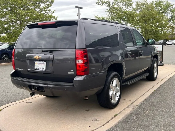 Charcoal, 2010 Chevrolet Suburban Image 5