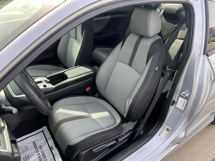 Silver, 2016 Honda Civic Image 10