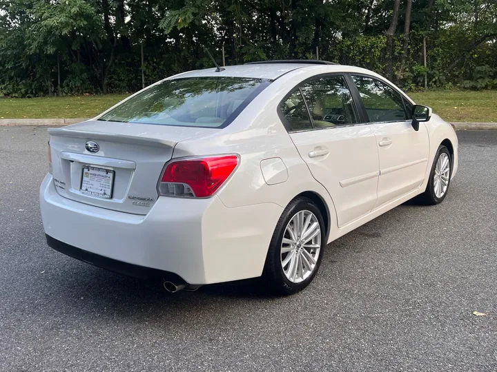 White, 2016 Subaru Impreza Image 6