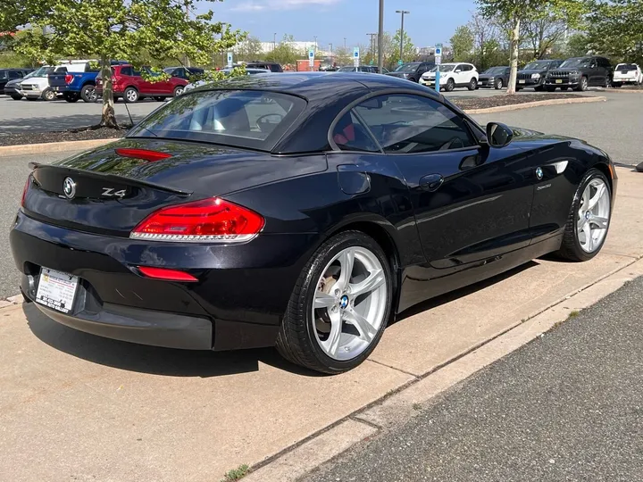 Black, 2011 BMW Z4 Image 5