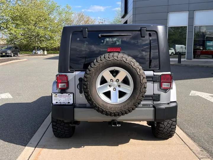 Silver, 2015 Jeep Wrangler Image 4