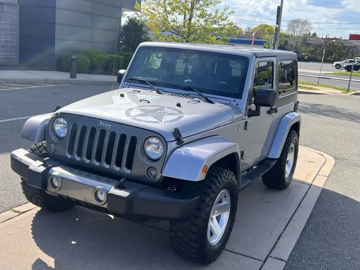 Silver, 2015 Jeep Wrangler Image 9